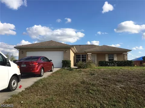 5231 Centennial Blvd, Lehigh Acres, FL 33971