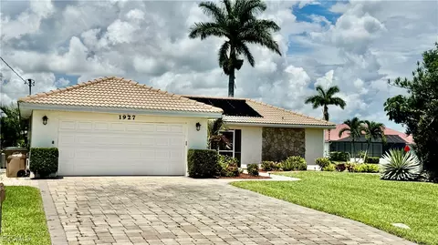 1927 SE 10th St, Cape Coral, FL 33990