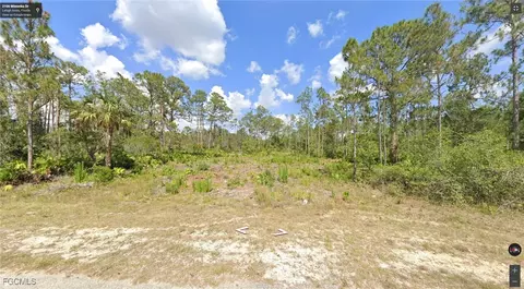 2106 Winnetka Dr, Lehigh Acres, FL 33972