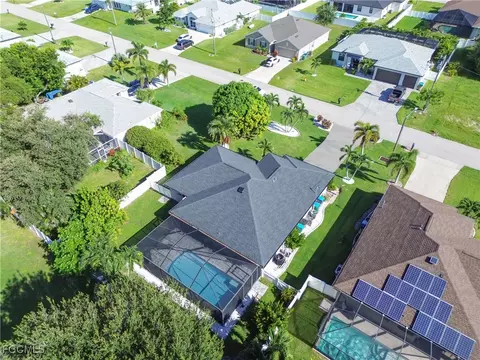 1726 SW 21st St, Cape Coral, FL 33991