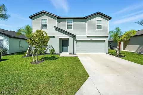 17765 Paradiso Way, North Fort Myers, FL 33917