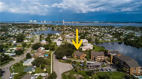 2063 W Lakeview Blvd #B2, North Fort Myers, FL 33903