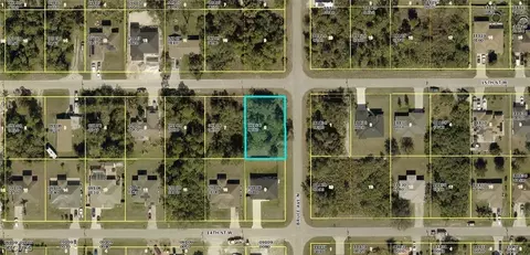 3801 15th St W, Lehigh Acres, FL 33971