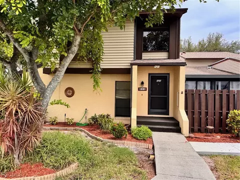 623 SE 12th Ave #121, Cape Coral, FL 33990