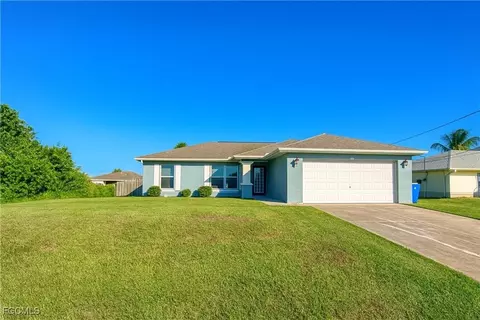 3405 33rd St SW, Lehigh Acres, FL 33976