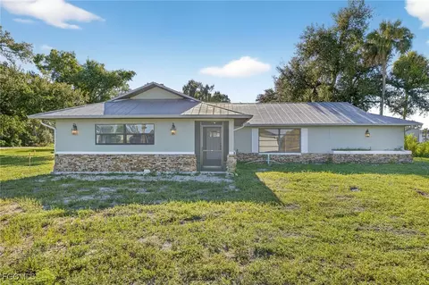 10735 Clementine Pl, North Fort Myers, FL 33917