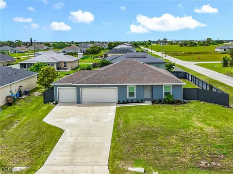 2108 NW 2nd Pl, Cape Coral, FL 33993