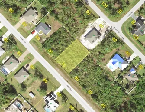 5528 Gillot Blvd, Port Charlotte, FL 33981