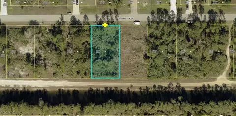 483 Willowbrook Dr, Lehigh Acres, FL 33972