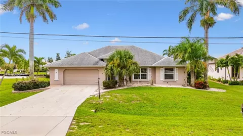 3428 SW 7th Ter, Cape Coral, FL 33991