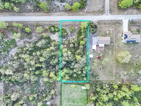 2310 Louis Ave, Alva, FL 33920