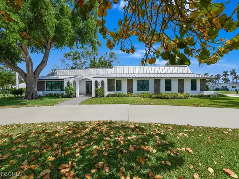 6923 Old Whiskey Creek Dr, Fort Myers, FL 33919