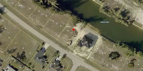 2019 NE 20th Ct, Cape Coral, FL 33909