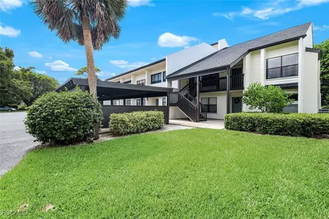 16472 Timberlakes Dr #204, Fort Myers, FL 33908
