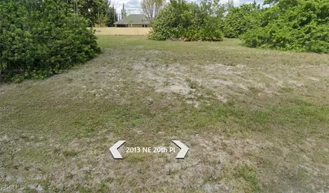 2013 NE 20th Pl, Cape Coral, FL 33909