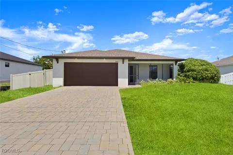 2705 NW 5th Ter, Cape Coral, FL 33993