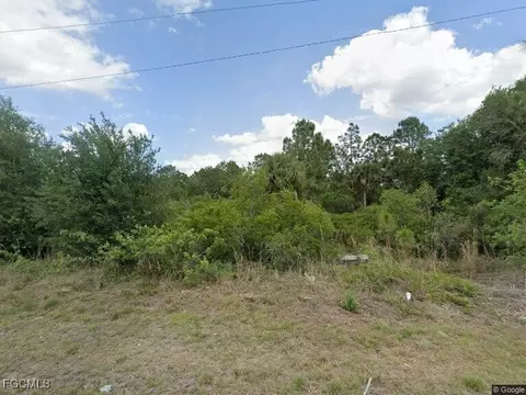 553 Hawthorne Ave S, Lehigh Acres, FL 33974