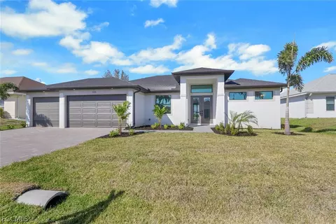 131 NW 7th Ter, Cape Coral, FL 33993