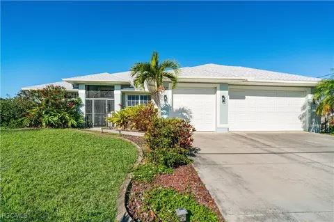 1356 NW 13th Pl, Cape Coral, FL 33993
