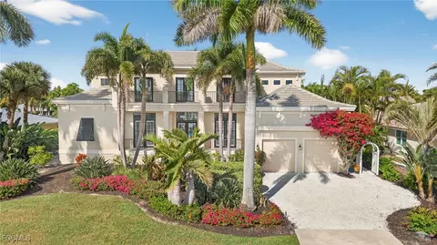 848 Angel Wing Dr, Sanibel, FL 33957