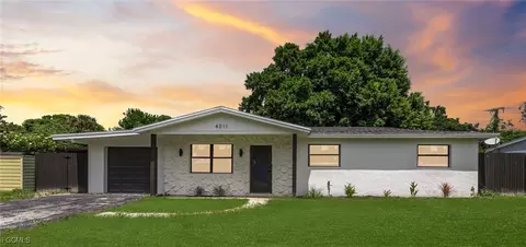 4011 Coconut Cir N, Naples, FL 34104