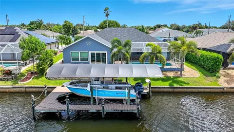 1062 SE 21st Ave, Cape Coral, FL 33990
