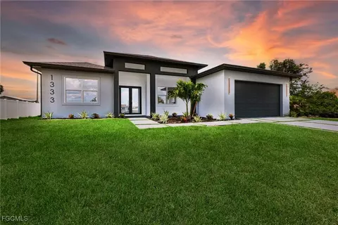 1333 NW 4th St, Cape Coral, FL 33993