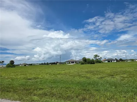 4117 NW 38th Ter, Cape Coral, FL 33993