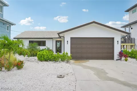 268 Ibis St, Fort Myers Beach, FL 33931