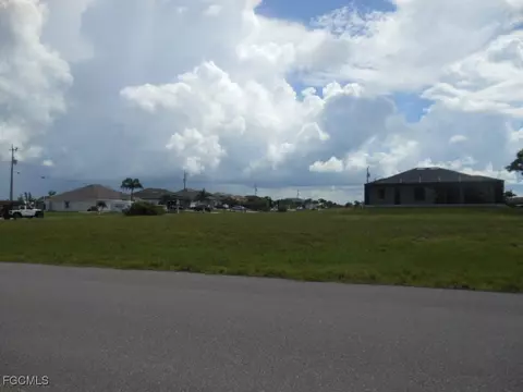 3839 NW 44th Ave, Cape Coral, FL 33993