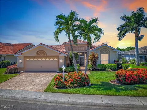 1860 Corona Del Sire Dr, North Fort Myers, FL 33917