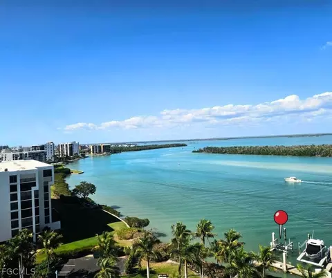 4199 Bay Beach Apt A1 Ln, Fort Myers Beach, FL 33931