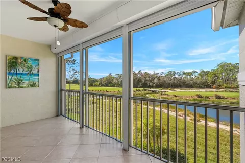 945 Eastham Way #H202, Naples, FL 34104