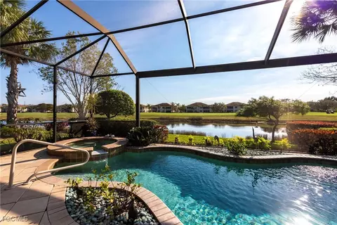 11941 Bramble Cove Dr, Fort Myers, FL 33905