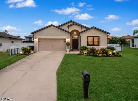 2117 SW 22nd Ct, Cape Coral, FL 33991