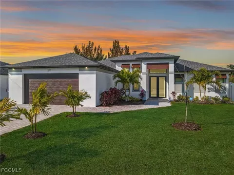 217 SW 21st St, Cape Coral, FL 33991