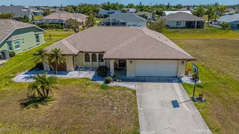 1426 Blue Lake Cir, Punta Gorda, FL 33983