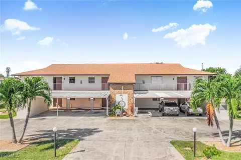 3720 SE 10th Ave #102, Cape Coral, FL 33904