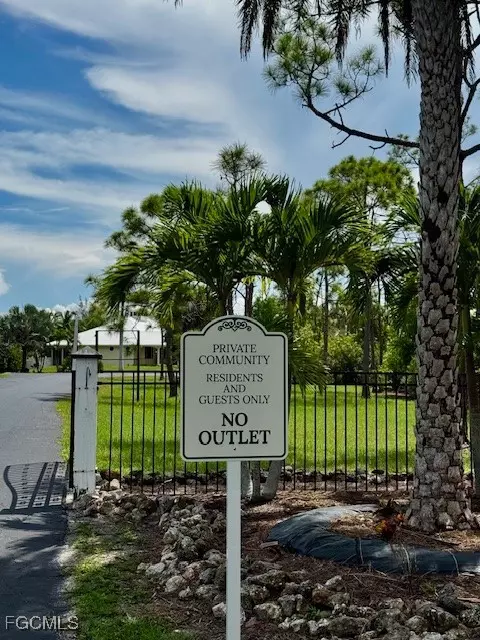 3620 Eagle Lake Dr, Saint James City, FL 33956