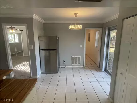 4020 E Sunflower Cir, Labelle, FL 33935 photo 10