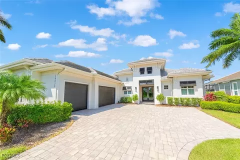 19030 Wildblue Blvd, Fort Myers, FL 33913