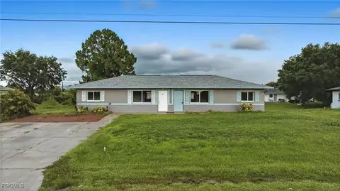 125127 Gordon Ave S, Lehigh Acres, FL 33973