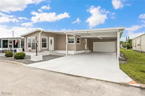 487 Jacklin Ln, North Fort Myers, FL 33903