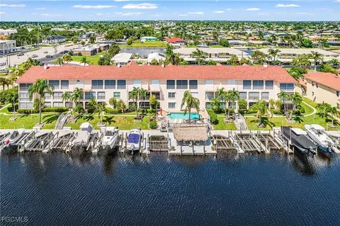 1614 Beach Pkwy #208, Cape Coral, FL 33904