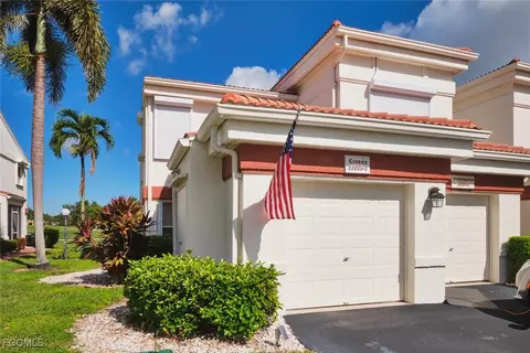 333 Medinah Cir W #1, Fort Myers, FL 33907