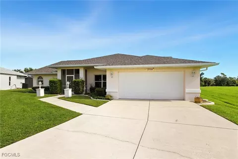 27104 Paratins Dr, Punta Gorda, FL 33983