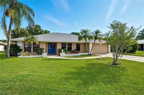 683 Astarias Cir, Fort Myers, FL 33919