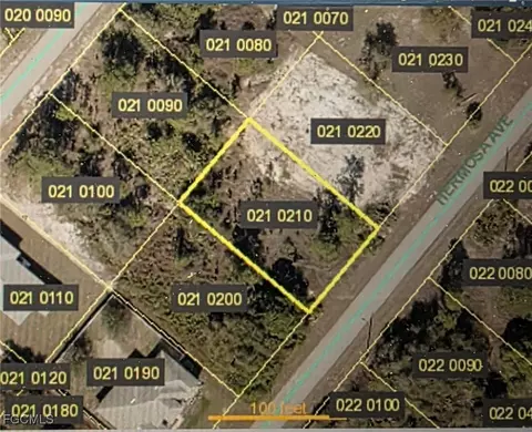 352 Hermosa Ave, Lehigh Acres, FL 33974