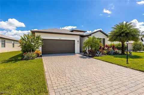 14522 Monrovia Ln, Fort Myers, FL 33905