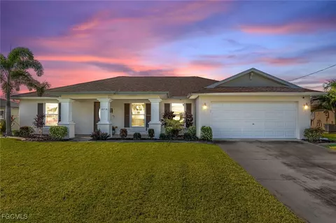 1814 SE 14th St, Cape Coral, FL 33990